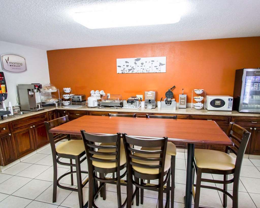 Sleep Inn Sarasota North Restoran fotoğraf